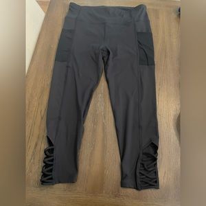 NWT - kittenish 2XL dark grey leggings with mesh pockets